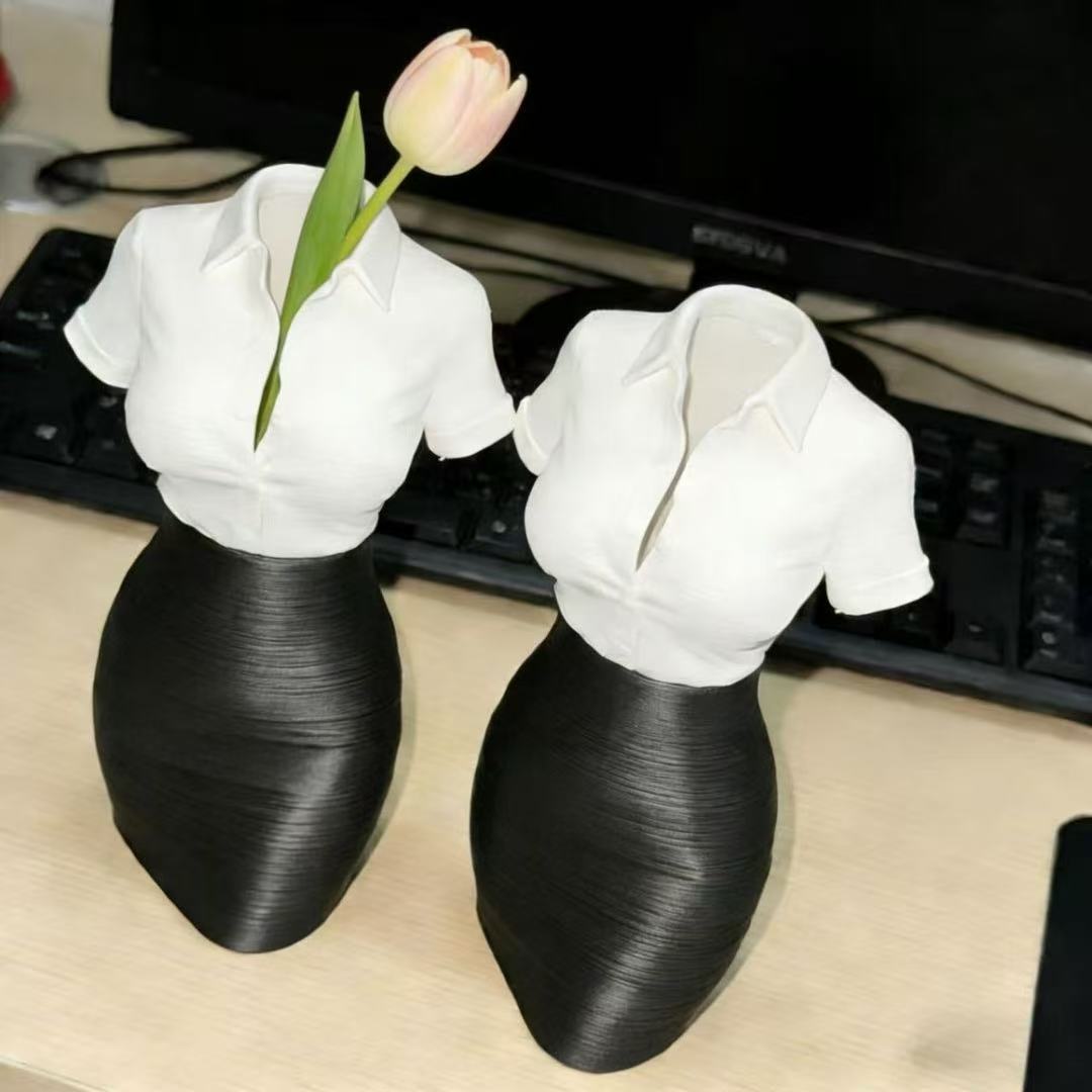 3D-geprinte sexy kantoor dame  - 3D Printing Vase recensie en prijs